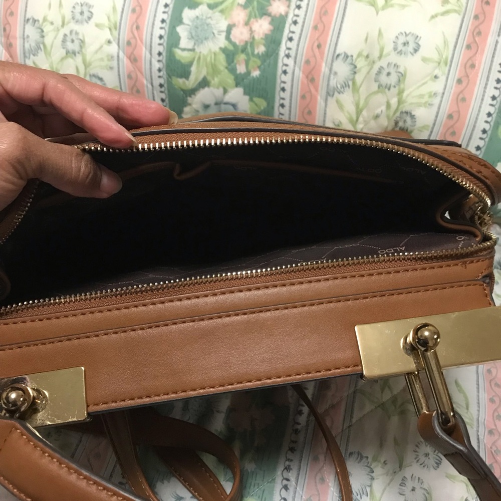 Bag - Picture 3 of 5